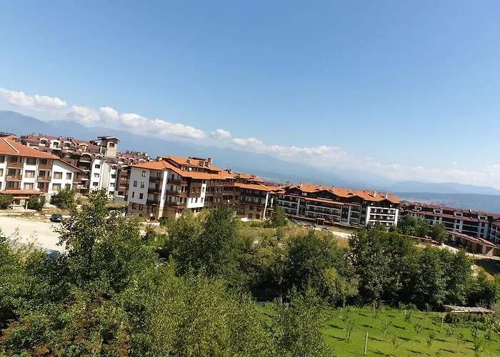 Royal Family Apartmanhotel 3*