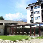Hotel apartamentowy Royal Family