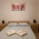 Hotel apartamentowy Royal Family 3*