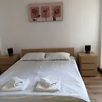 Aparthotel Royal Family 3*
