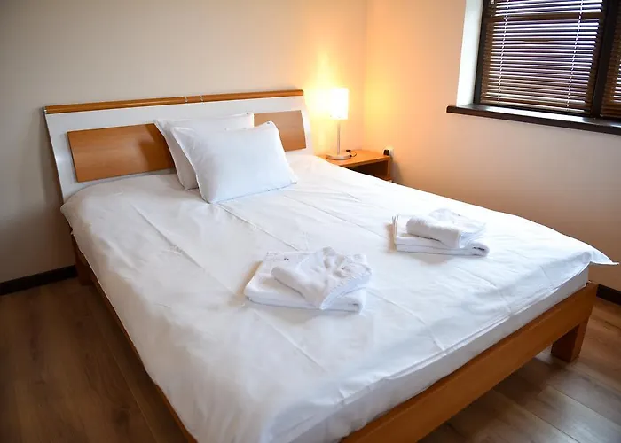 Aparthotel Royal Family 3*