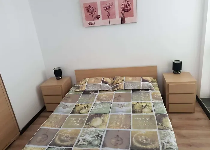 Royal Family Апартхотел Банско